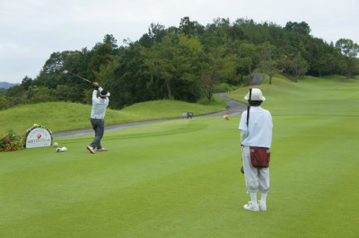 しいの実 愛の基金 第28回チャリティーゴルフ大会開催